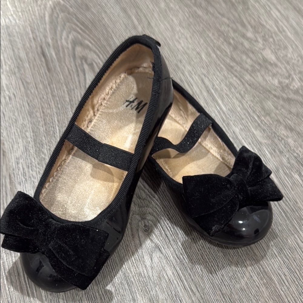 H&M Kids Black Ballet Flats